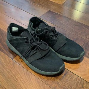 Adidas Black Women's Shoes - Size 7.5